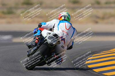 media/Oct-08-2022-SoCal Trackdays (Sat) [[1fc3beec89]]/Turn 11 Backside (1145am)/